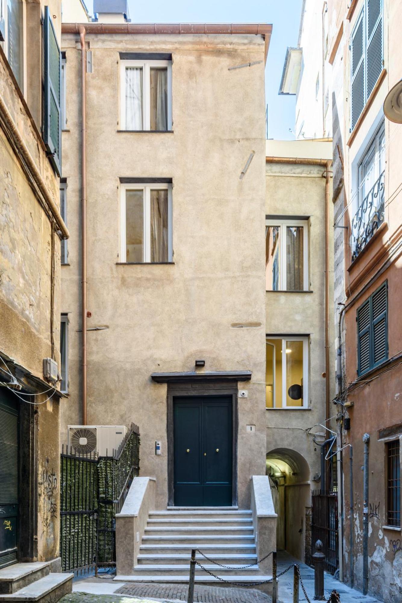 History And Design Facing The Old Port Appartement