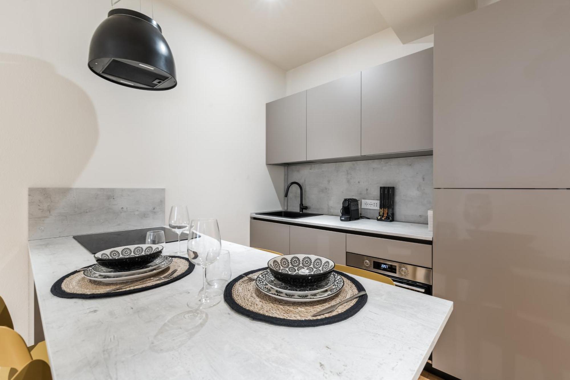 History And Design Facing The Old Port Appartement